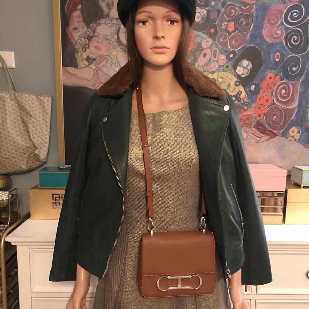 NWT leather jacket faux fur collar Made in Spain.